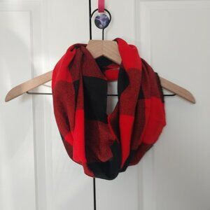 Old Navy Plaid Fleece Infinity Circle Winter Scarf